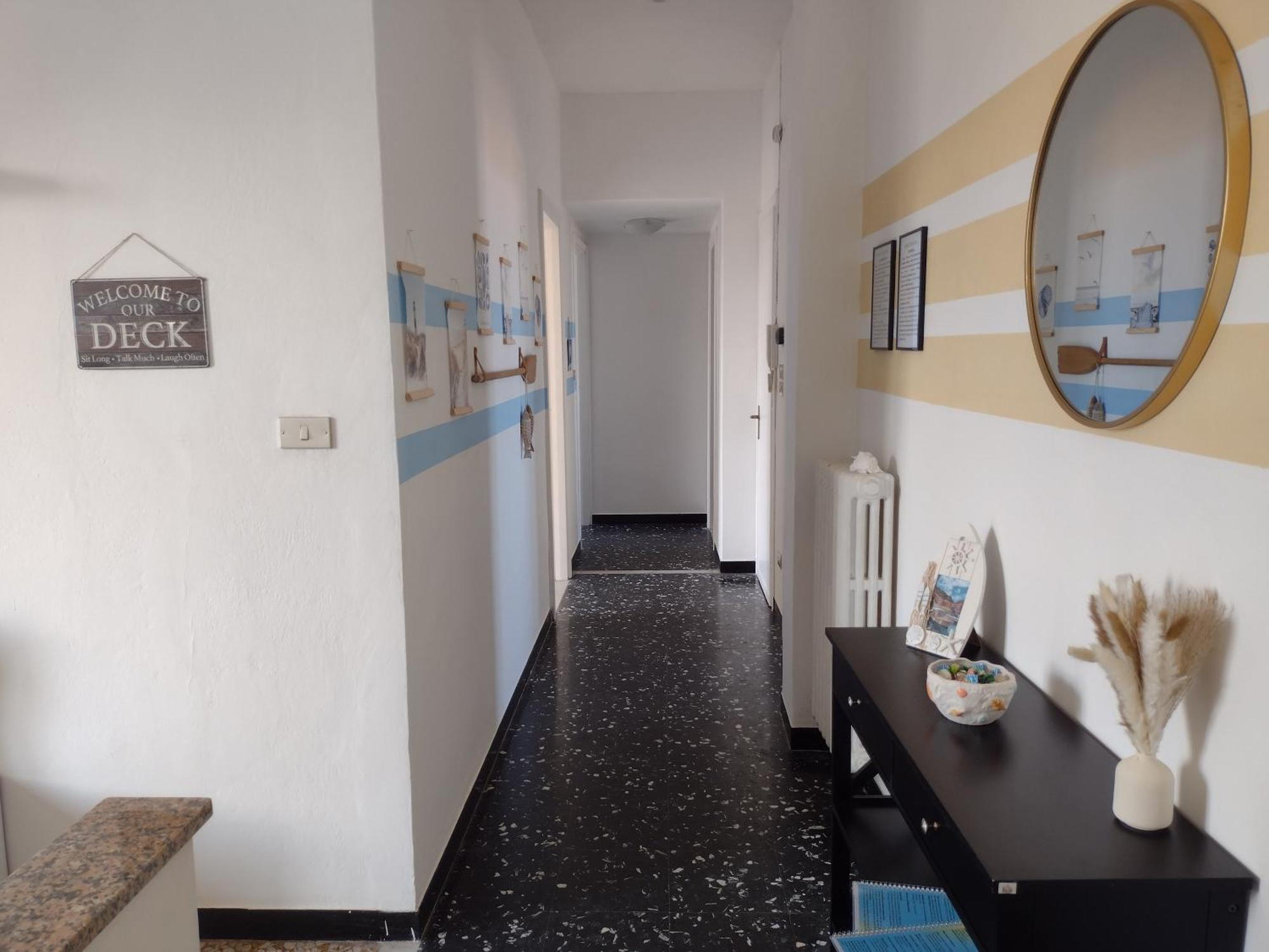 Apartment L'attico Sul Porto, Centro Imperia